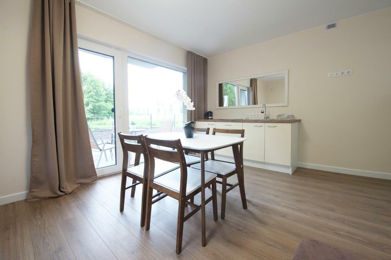 Seaside Apartments Паланга Екстер'єр фото